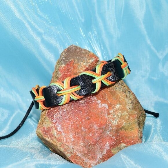 Kelly Crossover Bohemian Sliding Wax Tie Leather Bracelet Gift Packaged - Picture 3 of 8